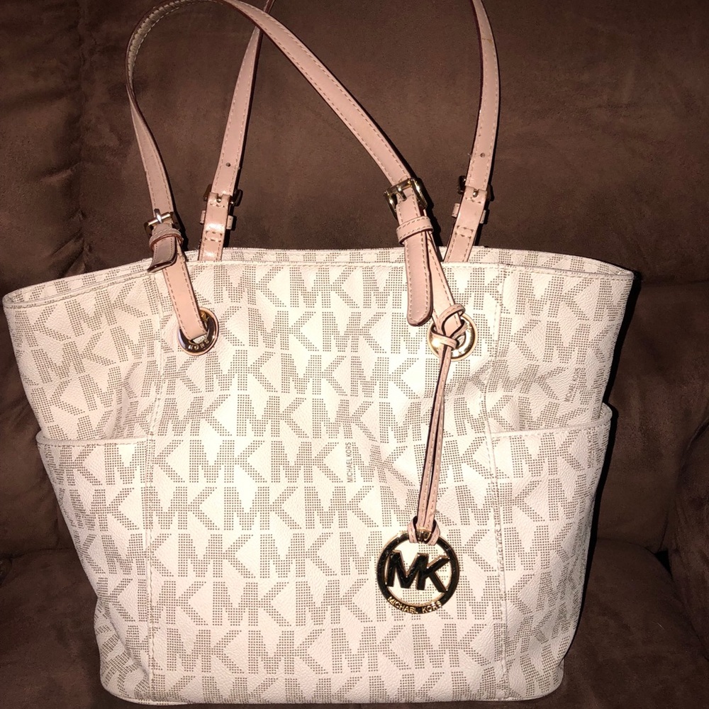 Authentic Mk Purse - image 1